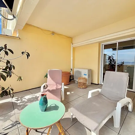 2 Terrasse Vue Le Sicile